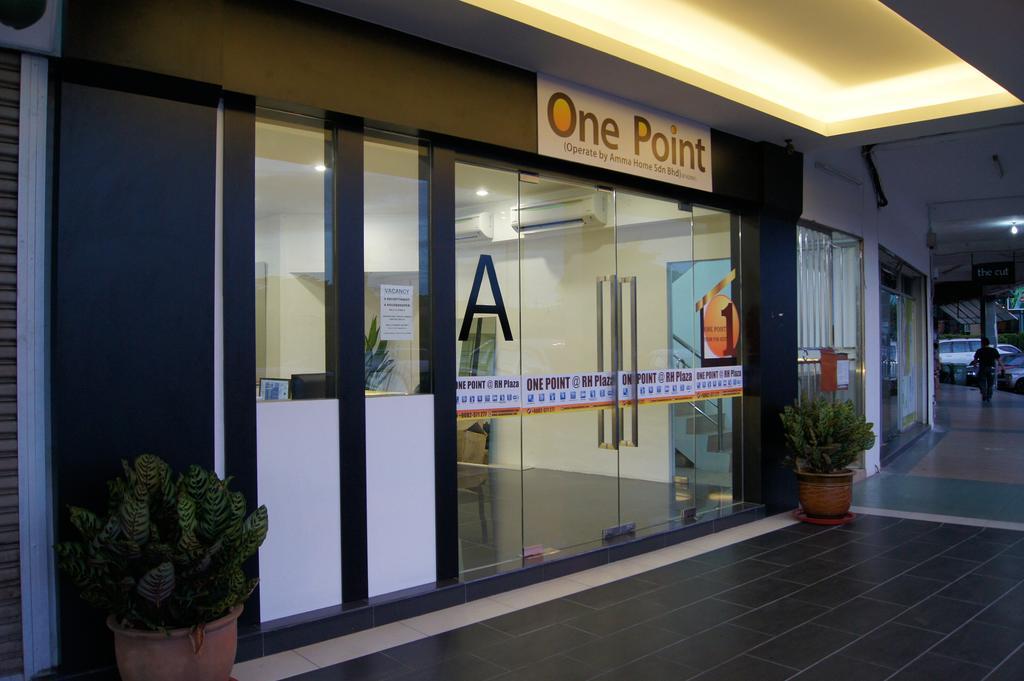One Point Hotel Kuching Exteriér fotografie