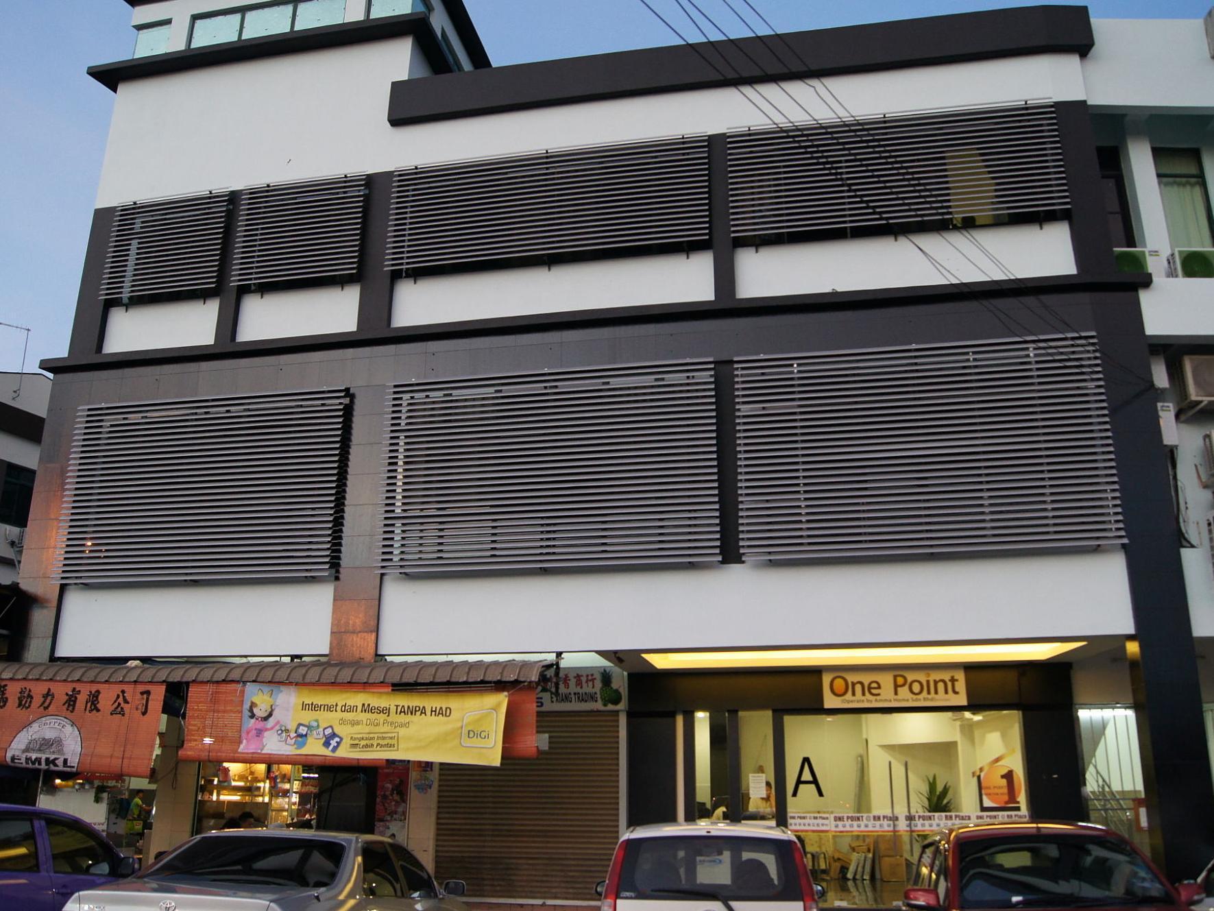 One Point Hotel Kuching Exteriér fotografie