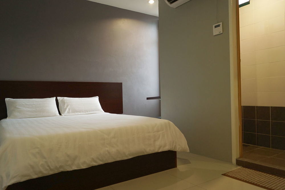 One Point Hotel Kuching Exteriér fotografie